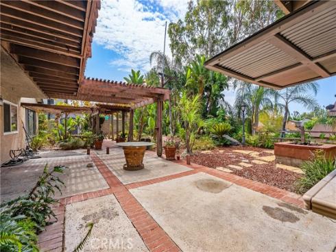 17802 La Entrada , Yorba Linda, CA