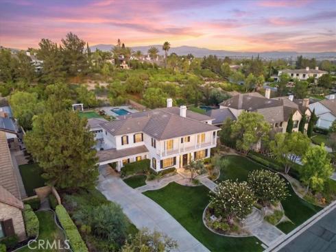 4282 Hidden Oaks