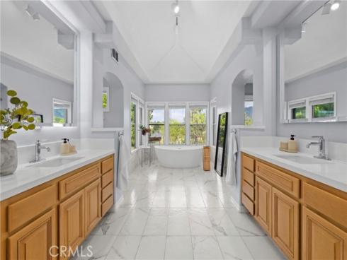 27880 Mount Whitney , Yorba Linda, CA