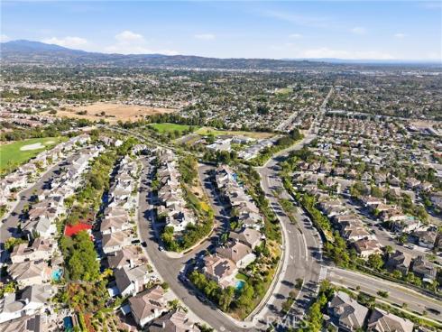 17529 Cloverdale , Yorba Linda, CA