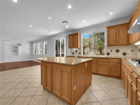 17201 Fremont , Yorba Linda, CA