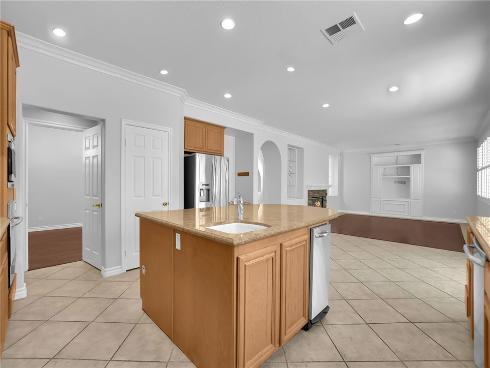 17201 Fremont , Yorba Linda, CA